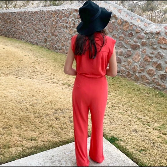 Micheal Kors jumpsuit - Picture 2 of 4